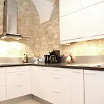 Le Marais - Republique Unique Loft